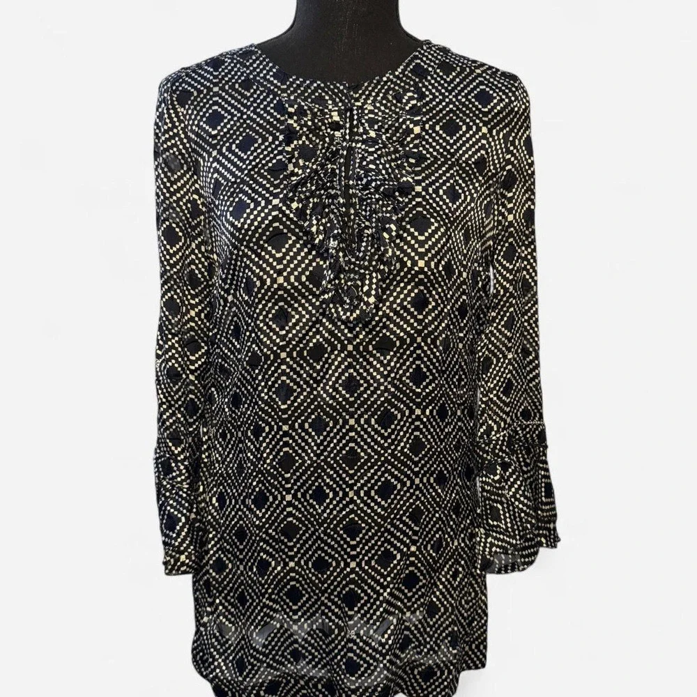 Tory Burch Navy Diamond Print Silk Ruffle Tunic Blouse Bell Sleeve Size 4